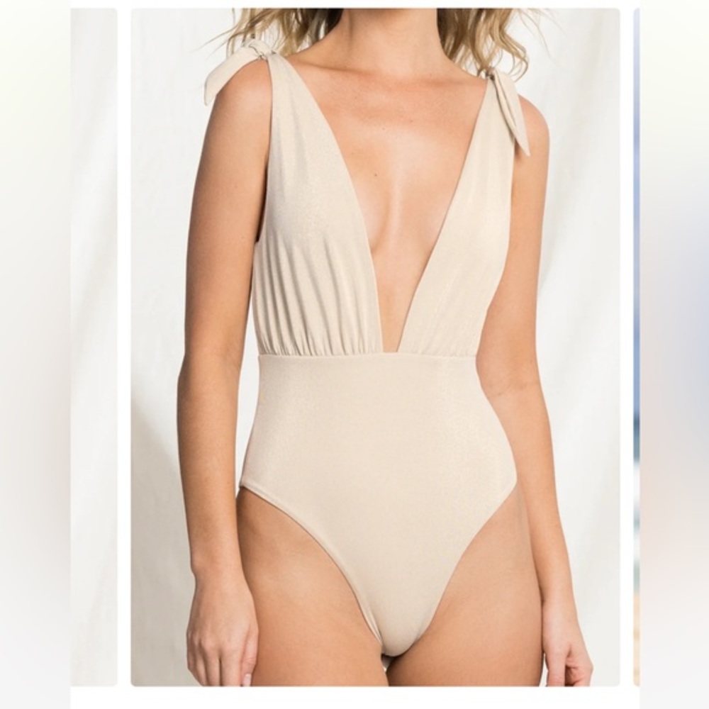 Maaji Nacar Faena Plunge One Piece, XSmall, $165